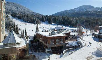 Le Chamois Hotel Whistler