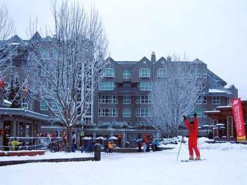 Le Chamois Hotel Whistler