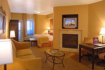 Oxford Suites Boise