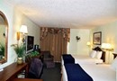Hotel Trinity InnSuites Fort Worth / DFW