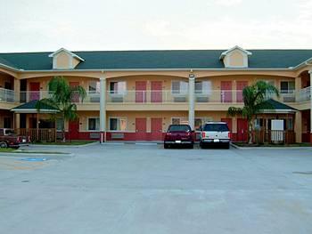 Symphony Inn & Suites