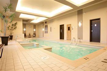 Imperia Hotel and Suites Saint Eustache