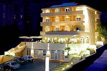 Rosina Hotel