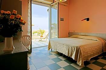 Happy Hotel Pietrasanta