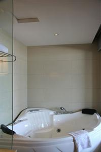 New Forestry Hotel