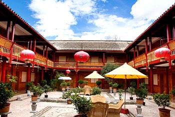 Lijiang Wangfu Hotel