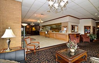 BEST WESTERN Plus Midway Hotel & Suites-Brookfield