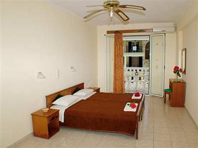 Zante Plaza Hotel & Apartments