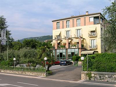 Al Castello Hotel Torri del Benaco