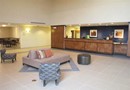 La Quinta Inn & Suites Indianapolis Airport Plainfield
