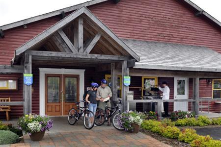 Bras d'Or Lakes Inn St. Peter's