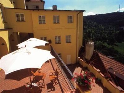 Domus Henrici Boutique Hotel