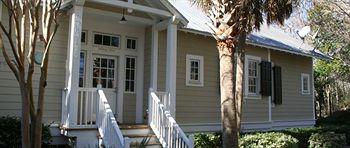 The Cottages on Charleston Harbor