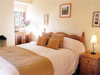 Denehurst Guest House