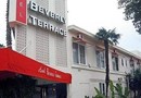 Beverly Terrace Hotel