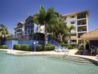 North Cove Waterfront Suites Cairns