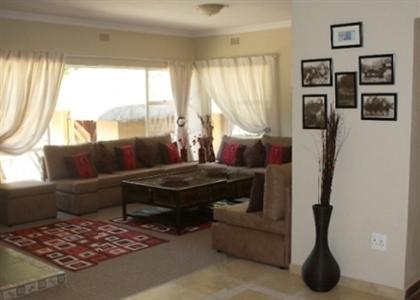 La-y-La Lodge Bed & Breakfast Kempton Park