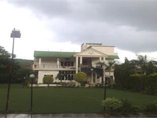 Amrit Resort