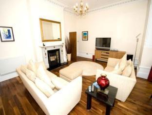 Lyndhurst & Erlscote Serviced Apartments