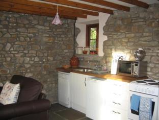 Blaen-nant-y-groes Farm Cottages Aberdare