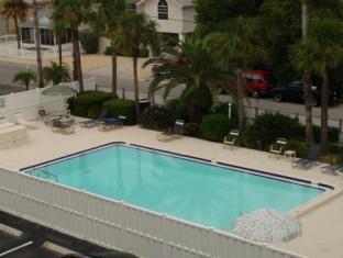 Madeira Beach Place Resort Condominium