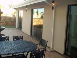 Avalon Guest House Amanzimtoti