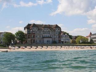 Strandhotel Schloss Am Meer Kuhlungsborn