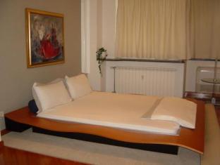 Dream House Serviced Apartments Sofia