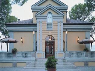 Villa Ferrari