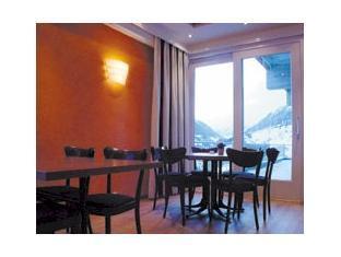 Hotel Alpina Airolo