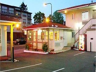 Berkeley Capri Motel