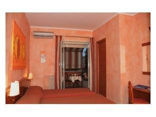 Alba Domus Bed & Breakfast Rome