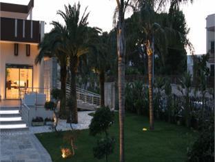 Colonna Residence Trani