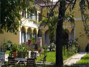 La Villa B&B Besazio