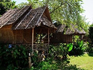 Baan Ton Nam Hotel Pai