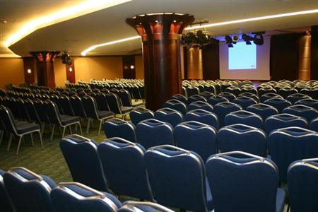 Karinna Hotel Convention & Spa