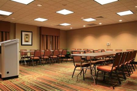 Hampton Inn & Suites Laurel