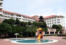 Merryland Resort Guilin