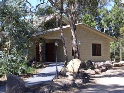 Honeysuckle Cottages