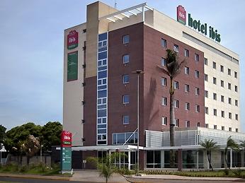 Hotel Ibis Lins