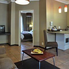 Protea Hotel Hatfield Apartments