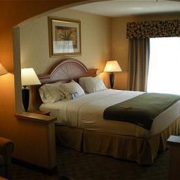 Holiday Inn Express Bothell-Canyon Park (I-405)