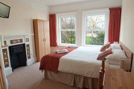 A & B Guest House Cambridge