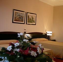 Apartamentos O Val Do Naseiro Viveiro