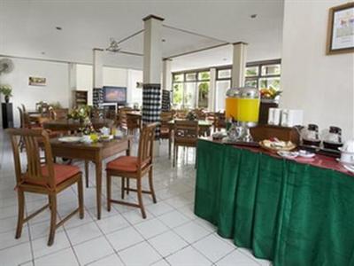 Hotel Ratna