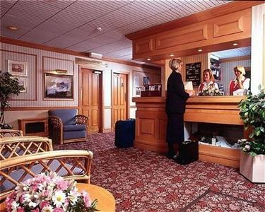 Floatel Hotel Northwich