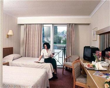 Floatel Hotel Northwich