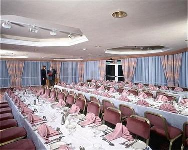 Floatel Hotel Northwich