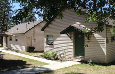 Lakewood Cabins at Big Bear Lake