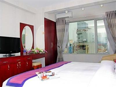 Hanoi Spark Hotel